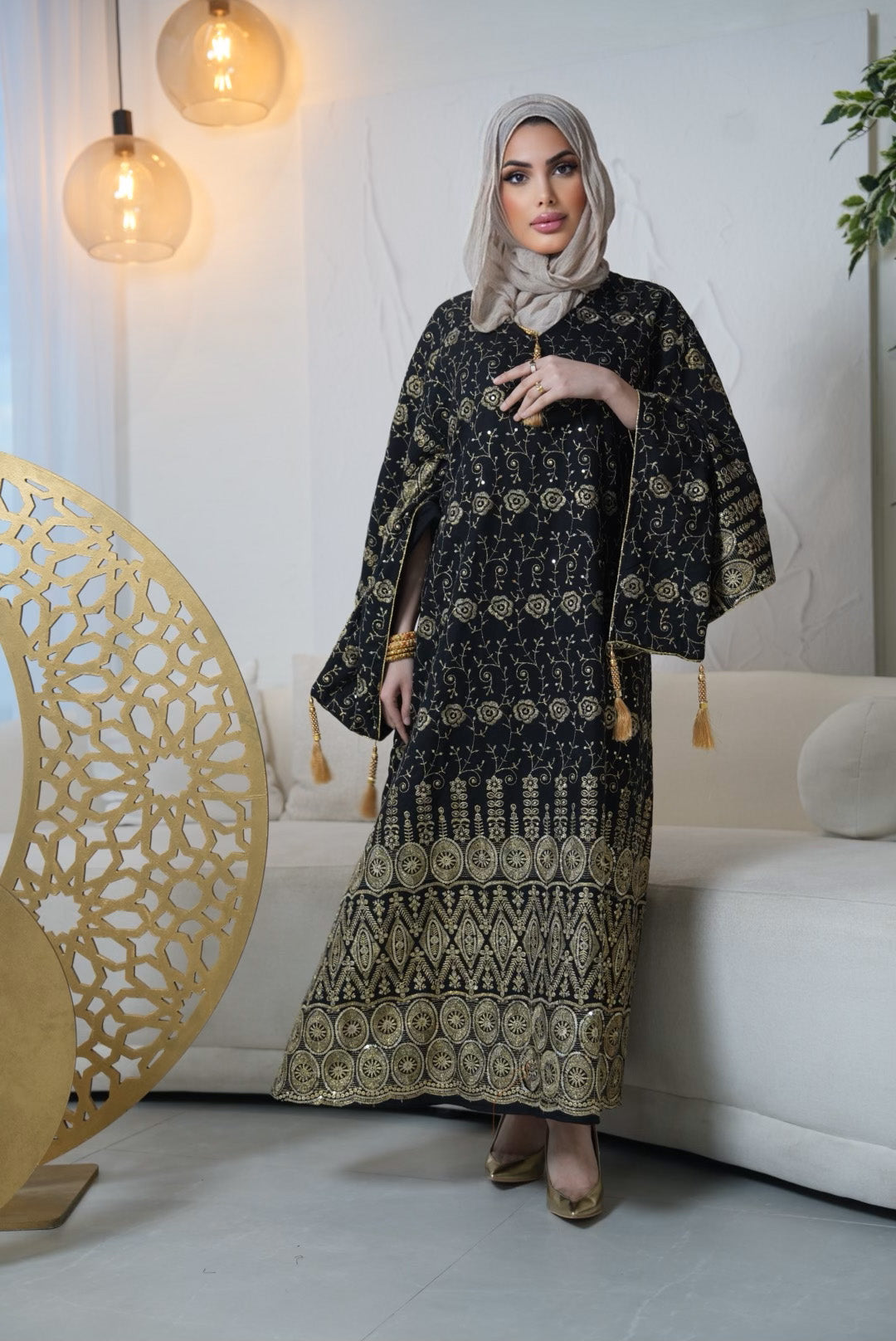 Daraa Model 7414 - Indian Linen - Black & Gold