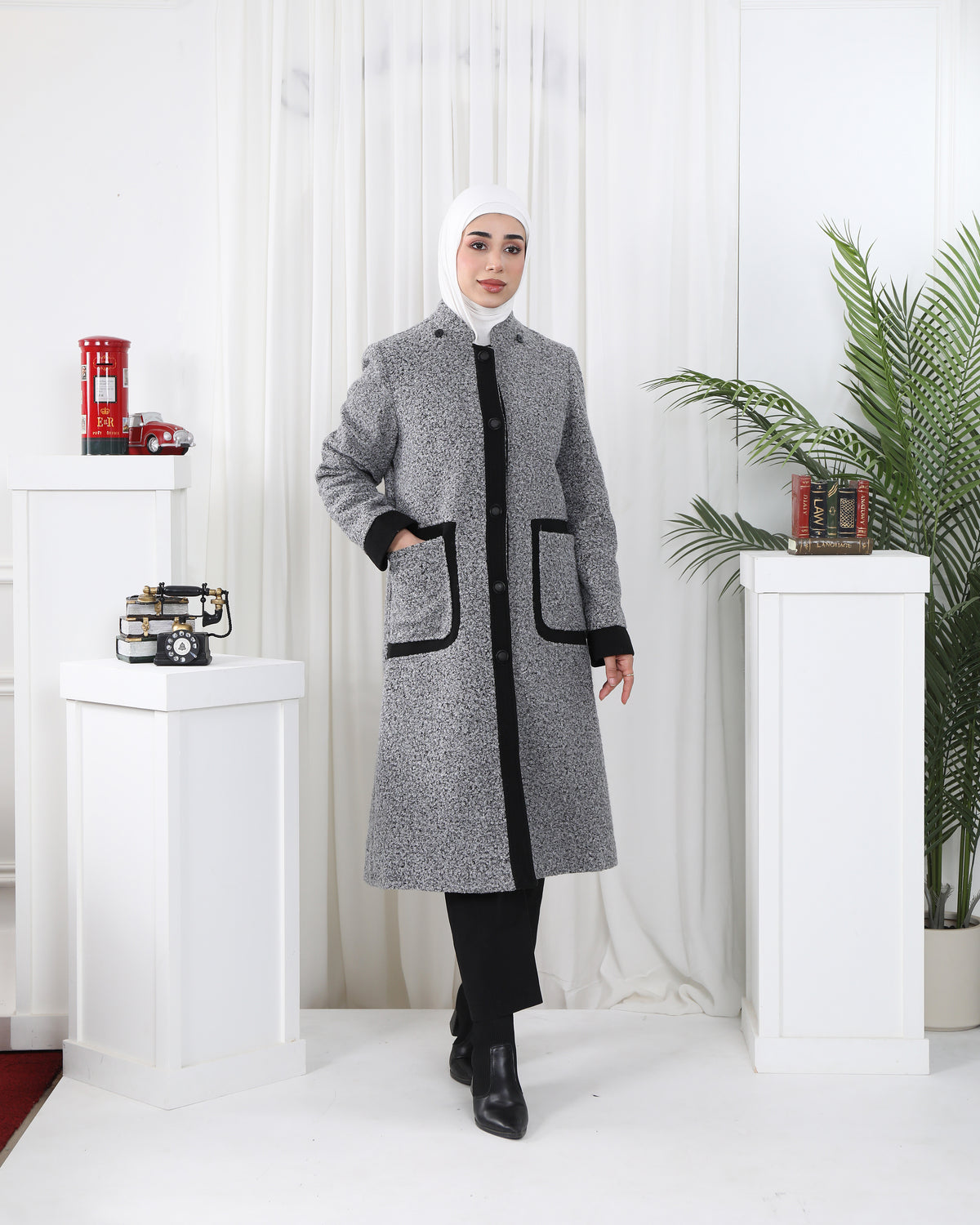 Trim Felt Trench Coat with Fur Lining – Grey