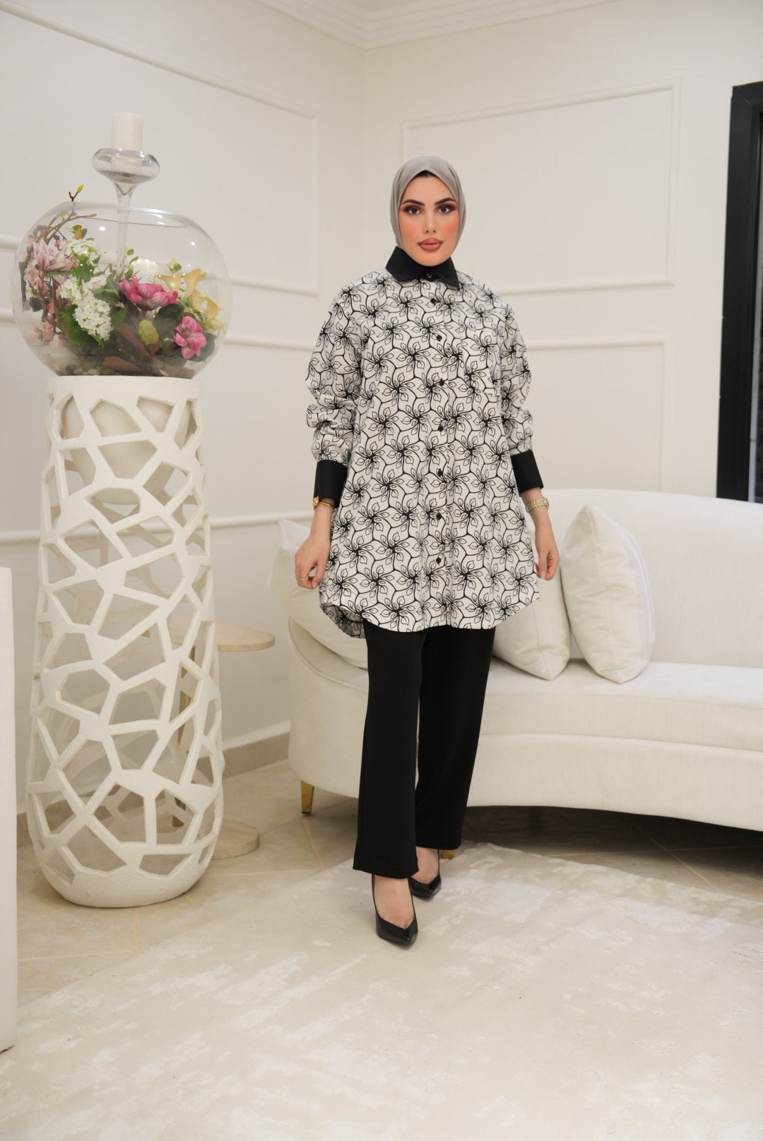 Floral Sketch Cotton Shirt – Ivory & Onyx