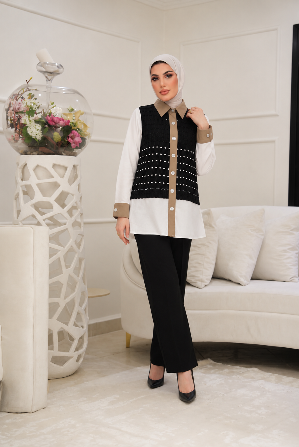 Lace Panel Colorblock Shirt – Onyx & Pearl
